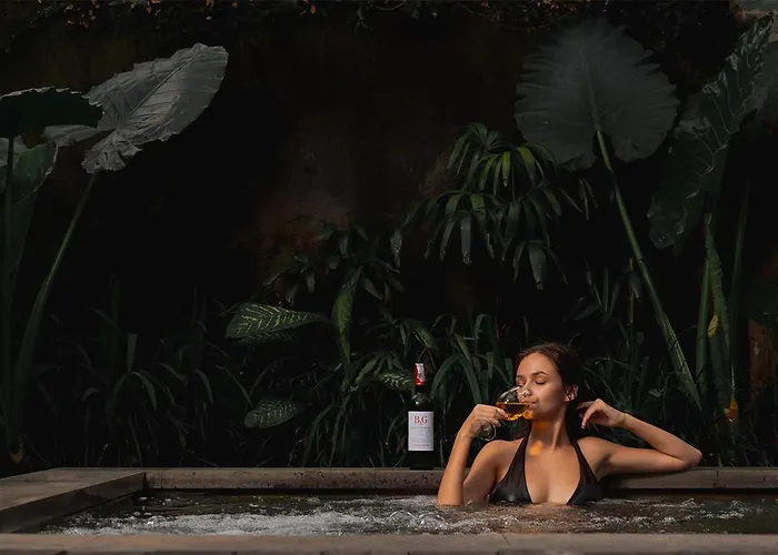 Kayumanis Private & 5*