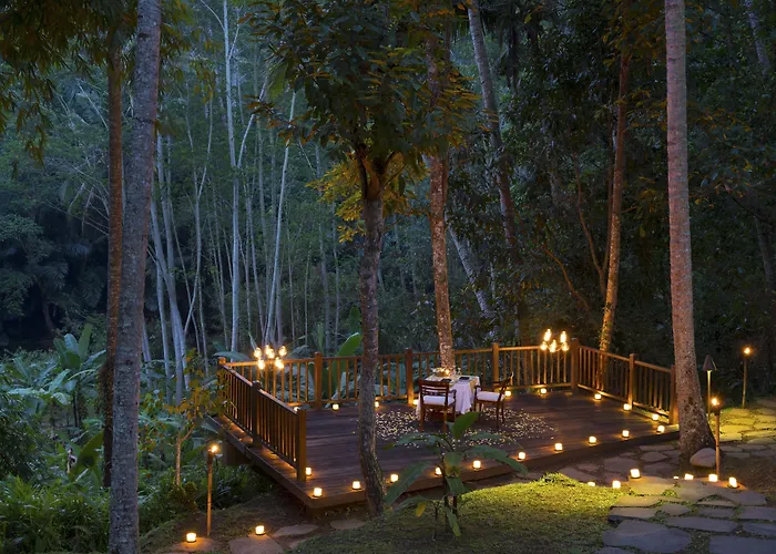 Resort Kayumanis Private & 5*